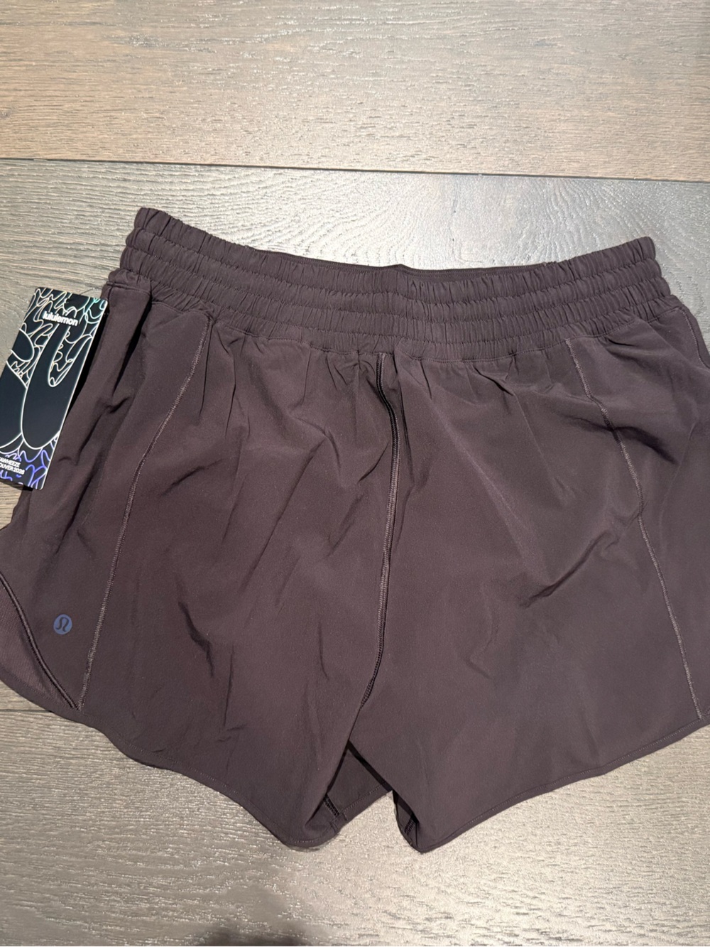 Sold out Seawheezle Hotty Hot Shorts 4”